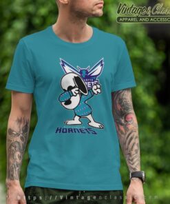 Snoopy Dabbing Charlotte Hornets Shirt T shirt