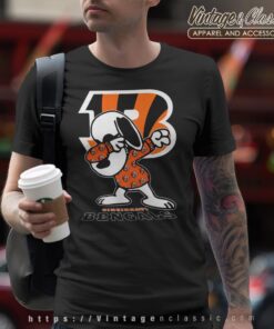 Snoopy Dabbing Cincinnati Bengals Shirt T shirt