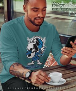 Snoopy Dabbing Dallas Mavericks Shirt Sweatshirt