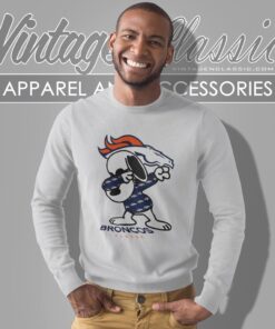 Snoopy Dabbing Denver Broncos Shirt Sweatshirt