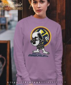 Snoopy Dabbing Denver Nuggets Shirt Sweatshirt