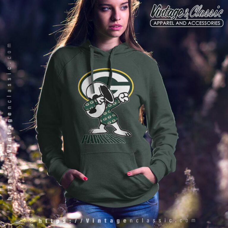 Snoopy Dabbing Green Bay Packers Shirt Hoodie Snoopy Dabbing Green Bay Packers Shirt Hoodie