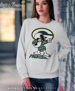 Snoopy Dabbing Green Bay Packers Shirt Sweatshirt