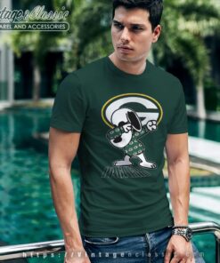 Snoopy Dabbing Green Bay Packers Shirt T shirt