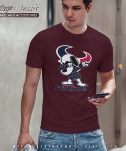 Snoopy Dabbing Houston Texans Shirt T shirt