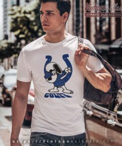 Snoopy Dabbing Indianapolis Colts Shirt T shirt