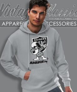Snoopy Dabbing Las Vegas Raiders Shirt Hoodie