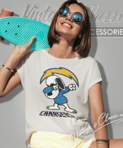 Snoopy Dabbing Los Angeles Chargers Shirt Women T shirt
