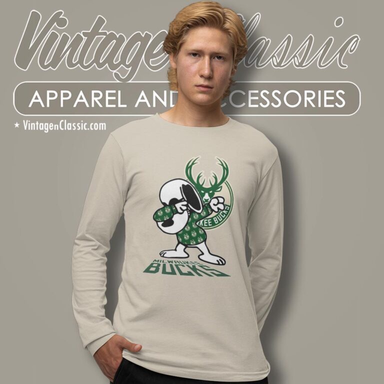 Snoopy Dabbing Milwaukee Bucks Shirt Long Sleeve Tee Snoopy Dabbing Milwaukee Bucks Shirt Long Sleeve Tee