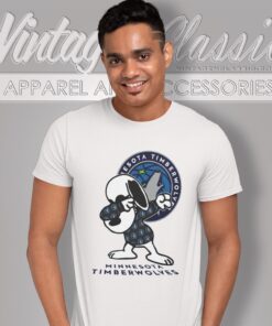 Snoopy Dabbing Minnesota Timberwolves Shirt T shirt