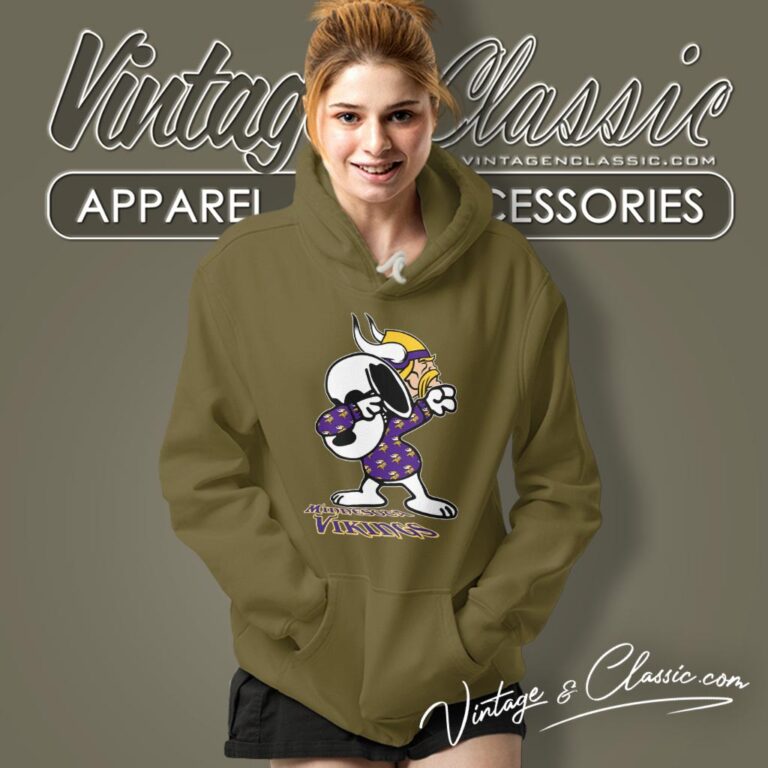 Snoopy Dabbing Minnesota Vikings Shirt Hoodie Snoopy Dabbing Minnesota Vikings Shirt Hoodie