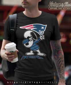 Snoopy Dabbing New England Patriots Shirt T shirt