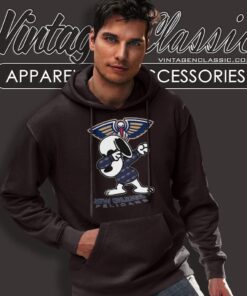 Snoopy Dabbing New Orleans Pelicans Shirt Hoodie