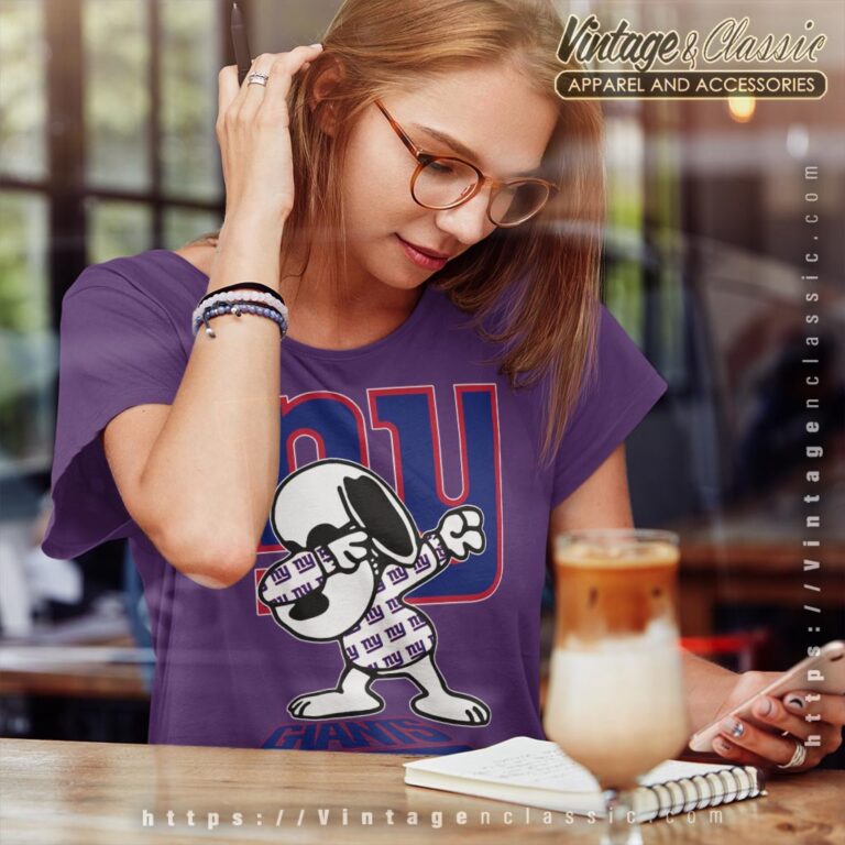 Snoopy Dabbing New York Giants Shirt Women T shirt Snoopy Dabbing New York Giants Shirt Women T shirt