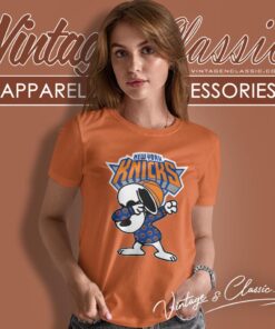 Snoopy Dabbing New York Knicks Shirt