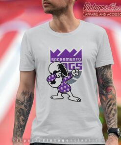 Snoopy Dabbing Sacramento Kings Shirt T shirt