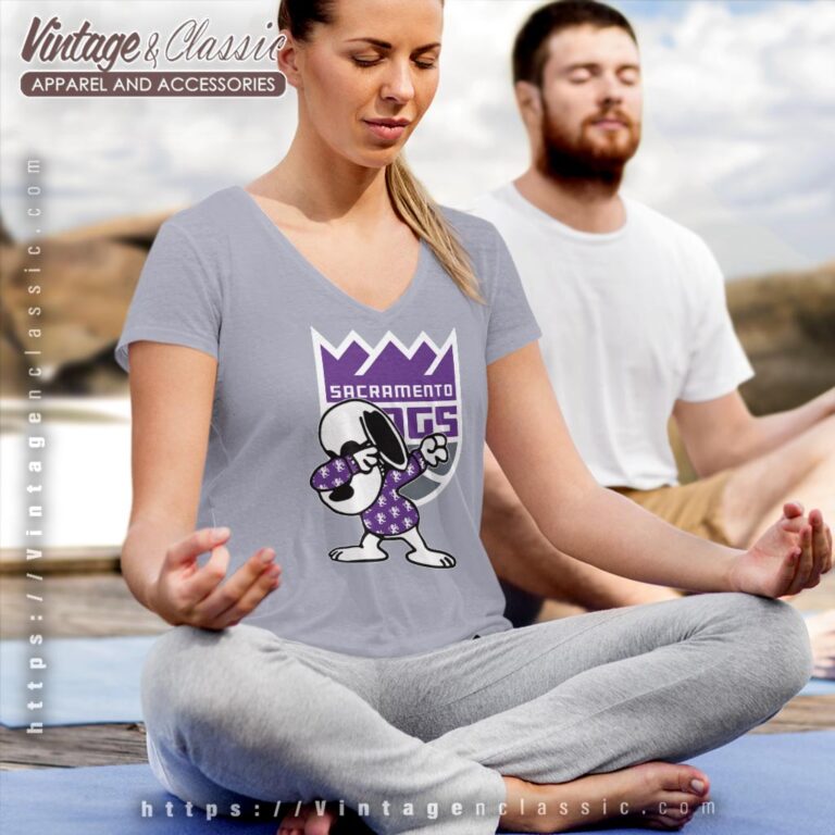 Snoopy Dabbing Sacramento Kings Shirt V Neck TShirt Snoopy Dabbing Sacramento Kings Shirt V Neck TShirt