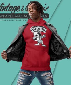 Snoopy Dabbing San Antonio Spurs Shirt Hoodie
