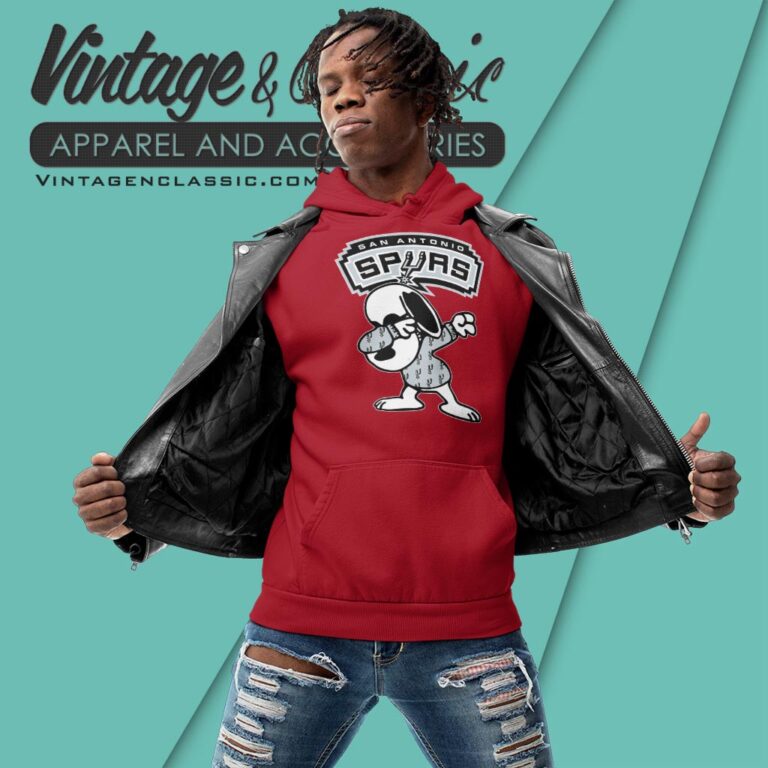 Snoopy Dabbing San Antonio Spurs Shirt Hoodie Snoopy Dabbing San Antonio Spurs Shirt Hoodie