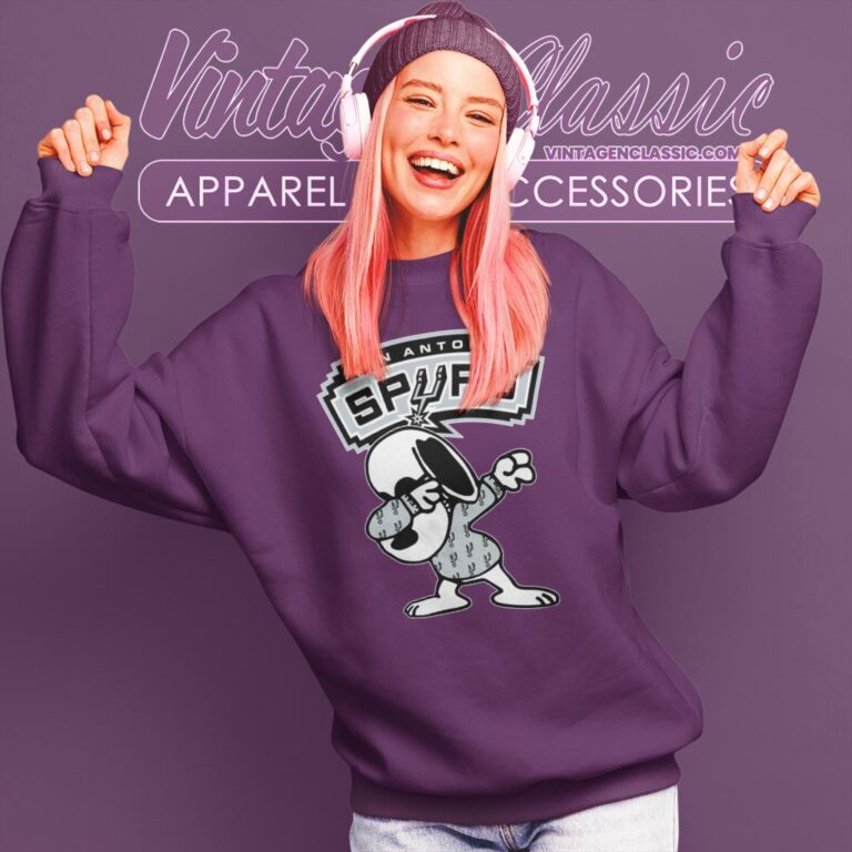 Snoopy Dabbing San Antonio Spurs Shirt Sweatshirt Snoopy Dabbing San Antonio Spurs Shirt Sweatshirt