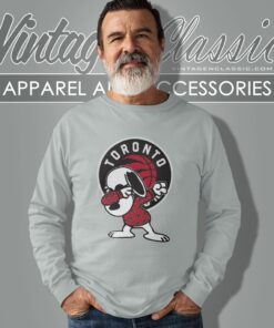 Snoopy Dabbing Toronto Raptors Shirt Long Sleeve Tee