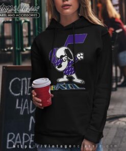 Snoopy Dabbing Utah Jazz Shirt Hoodie