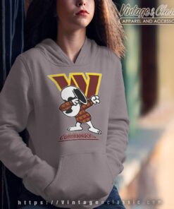 Snoopy Dabbing Washington Commanders Shirt