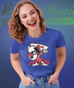Snoopy Dabbing With Kansas City Chiefs Shirt 7 Snoopy Dabbing With Kansas City Chiefs Women TShirt