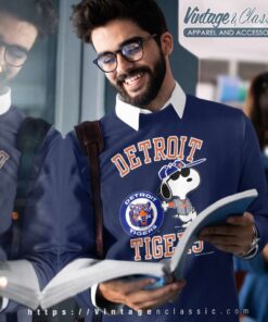 Snoopy Detroit Tigers 80s Baseball Sweatshirt