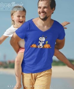 Snoopy Dog Pumpkins Halloween Shirt 6 Snoopy Dog Pumpkins Halloween V Neck TShirt