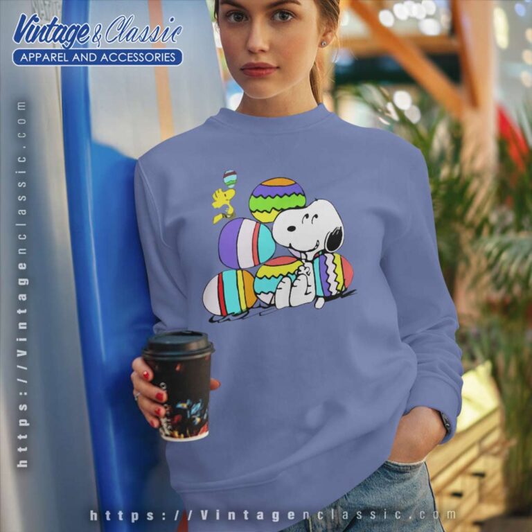Snoopy Egg Happy Easter Day Sweatshirt Snoopy Egg Happy Easter Day Sweatshirt