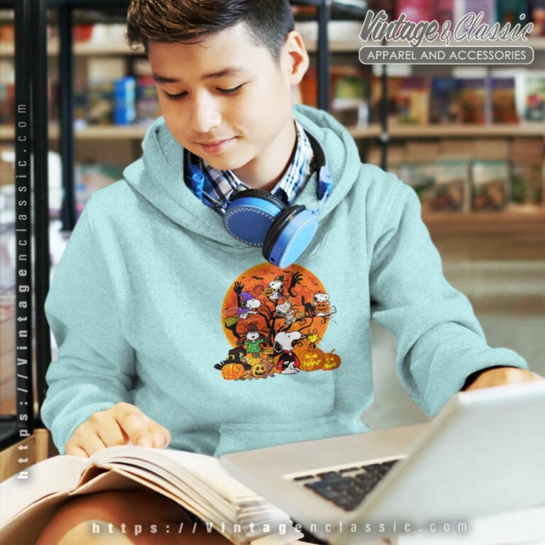 Snoopy Friends Halloween Shirt Trick Or Treat kids Hoodie Snoopy Friends Halloween Shirt Trick Or Treat kids Hoodie