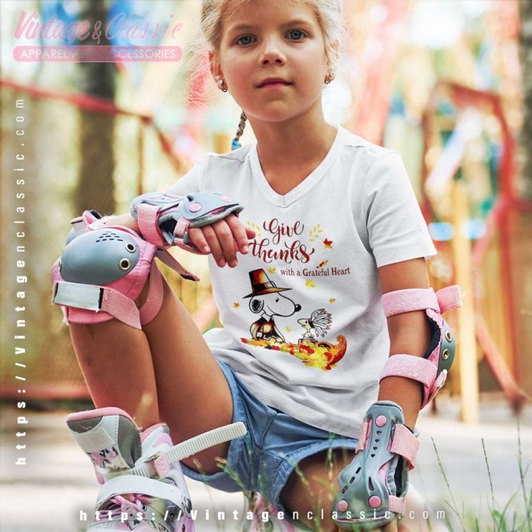 Snoopy Give Thanks With A Grateful Heart kids Vneck Snoopy Give Thanks With A Grateful Heart kids Vneck