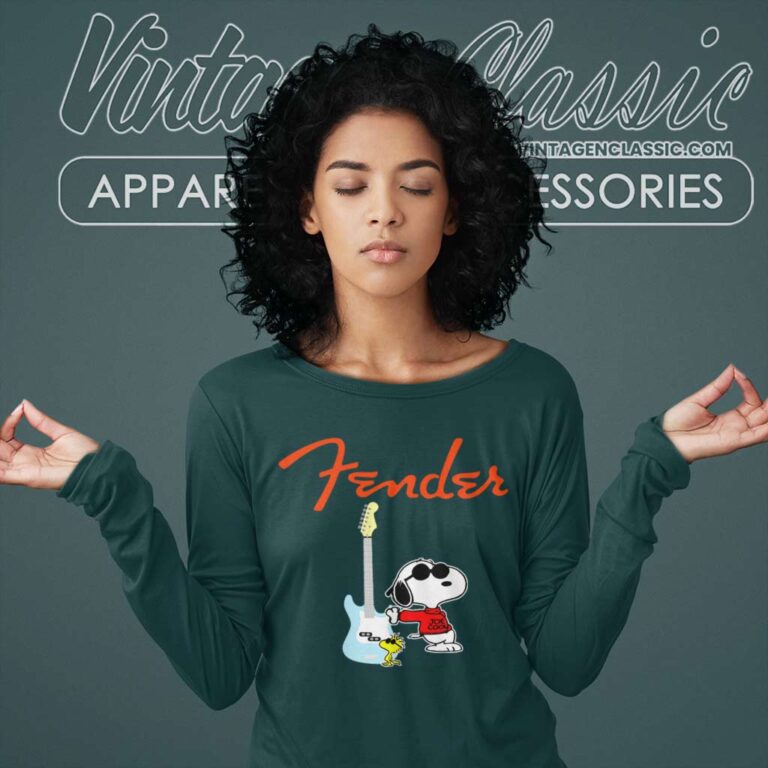 Snoopy Guitar Player Fender Long Sleeve Tee Snoopy Guitar Player Fender Long Sleeve Tee