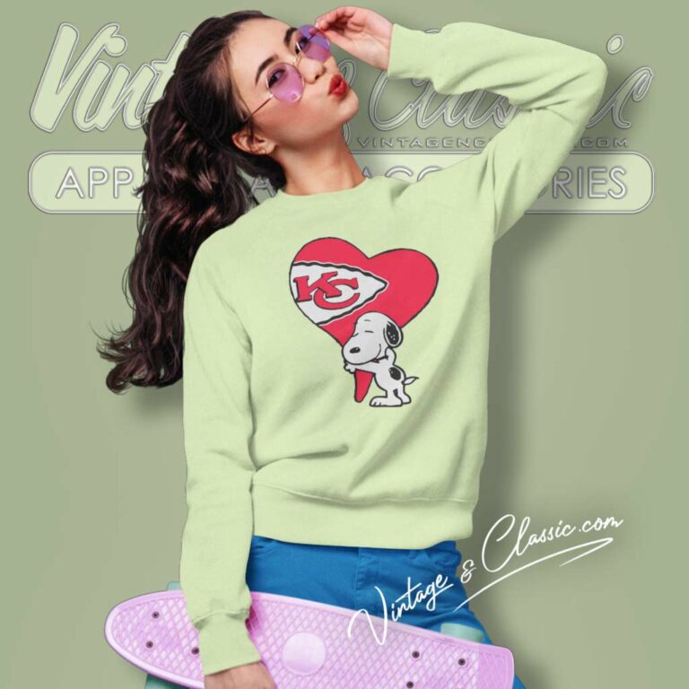 Snoopy Heart Love Kc Chiefs Sweatshirt Snoopy Heart Love Kc Chiefs Sweatshirt