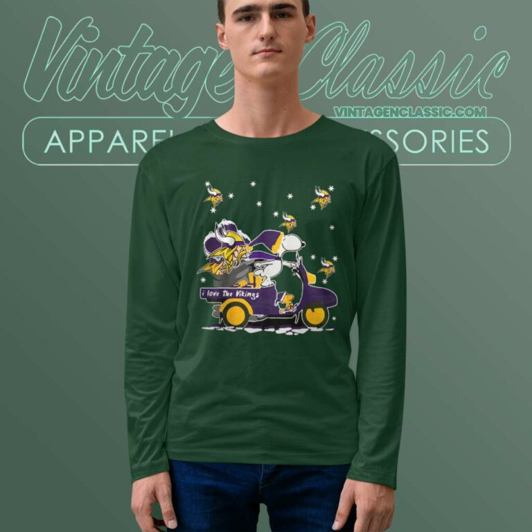 Snoopy I Love The Vikings Christmas Long Sleeve Tee Snoopy I Love The Vikings Christmas Long Sleeve Tee