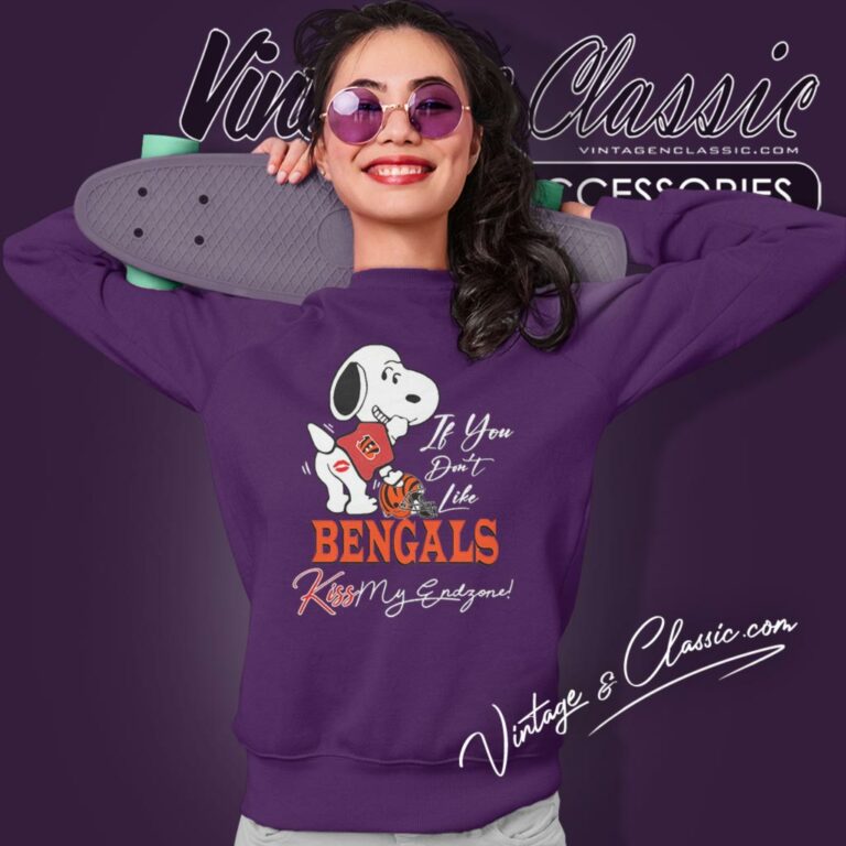 Snoopy If You Dont Like Cincinnati Bengals Kiss My Endzone Sweatshirt Snoopy If You Dont Like Cincinnati Bengals Kiss My Endzone Sweatshirt