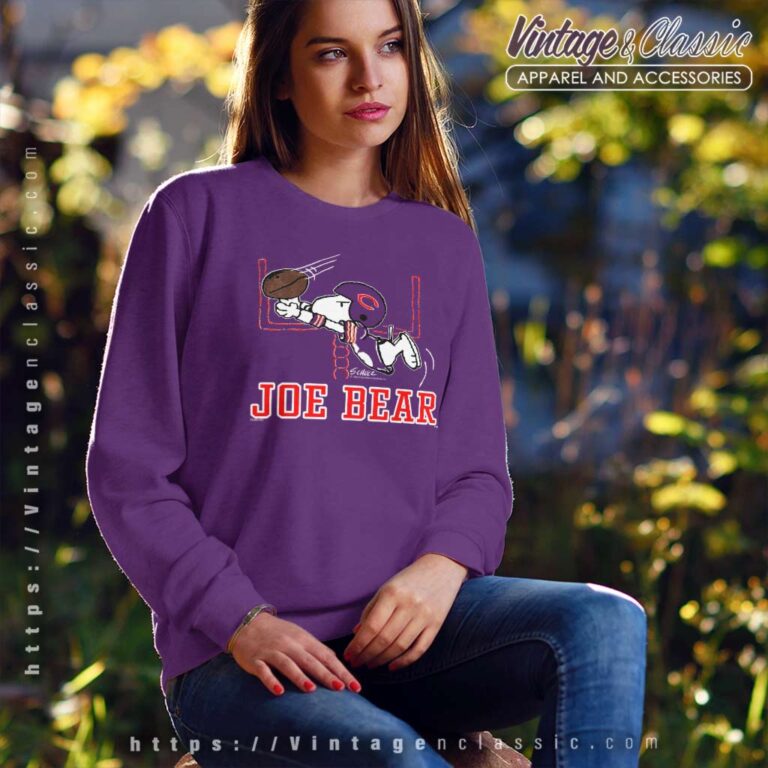 Snoopy Joe Bear Chicago Bears Sweatshirt Snoopy Joe Bear Chicago Bears Sweatshirt