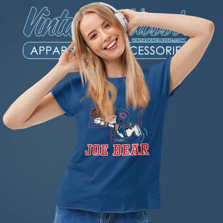 Snoopy Joe Bear Chicago Bears Women TShirt Snoopy Joe Bear Chicago Bears Women TShirt