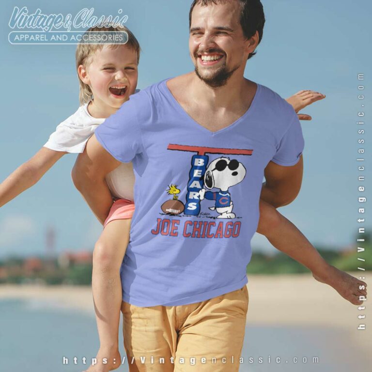 Snoopy Joe Chicago Bears Nfl Football V Neck TShirt Snoopy Joe Chicago Bears Nfl Football V Neck TShirt