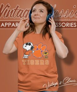 Snoopy Joe Cool And Woodstock Clemson Tigers Shirt 6 Snoopy Joe Cool And Woodstock Clemson Tigers Women T Shirt
