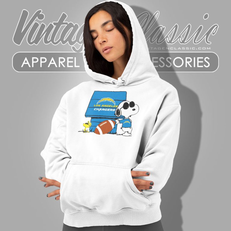 Snoopy Joe Cool And Woodstock Los Angeles Chargers Hoodie 1 Snoopy Joe Cool And Woodstock Los Angeles Chargers Hoodie 1