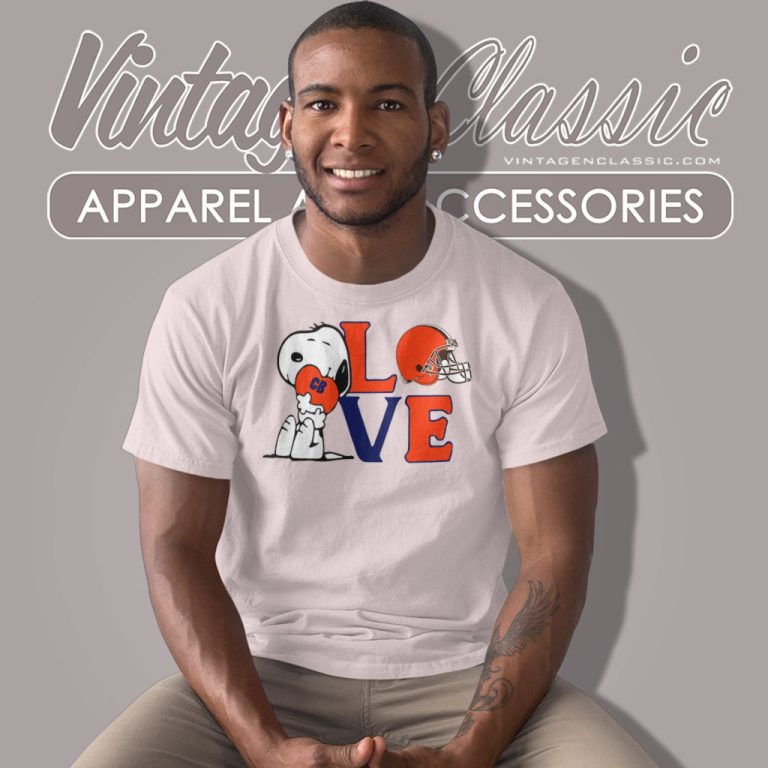 Snoopy Love Chicago Bears T Shirt Snoopy Love Chicago Bears T Shirt