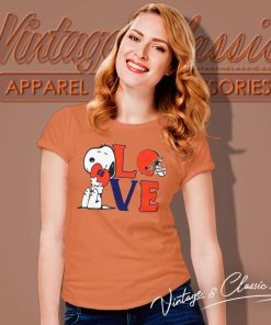 Snoopy Love Chicago Bears Women T Shirt