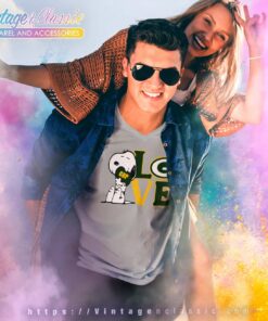 Snoopy Love Green Bay Packers V Neck TShirt