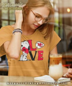 Snoopy Love Kansas City Chiefs Women TShirt