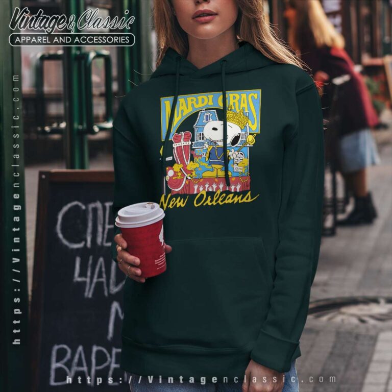 Snoopy Mardi Gras New Orleans 80s Hoodie Snoopy Mardi Gras New Orleans 80s Hoodie