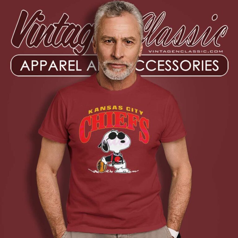Snoopy Nfl Kansas City Chiefs T Shirt Snoopy Nfl Kansas City Chiefs T Shirt
