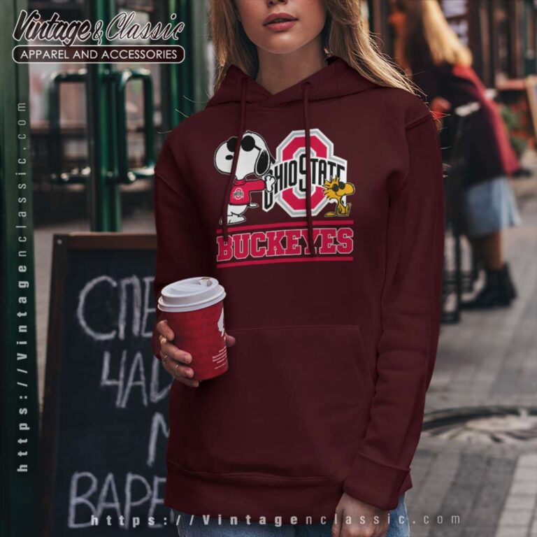 Snoopy Ohio State Buckeyes Hoodie Snoopy Ohio State Buckeyes Hoodie