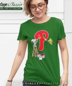 Snoopy Paints The Philadelphia Phillies Logo Baseball Women TShirt